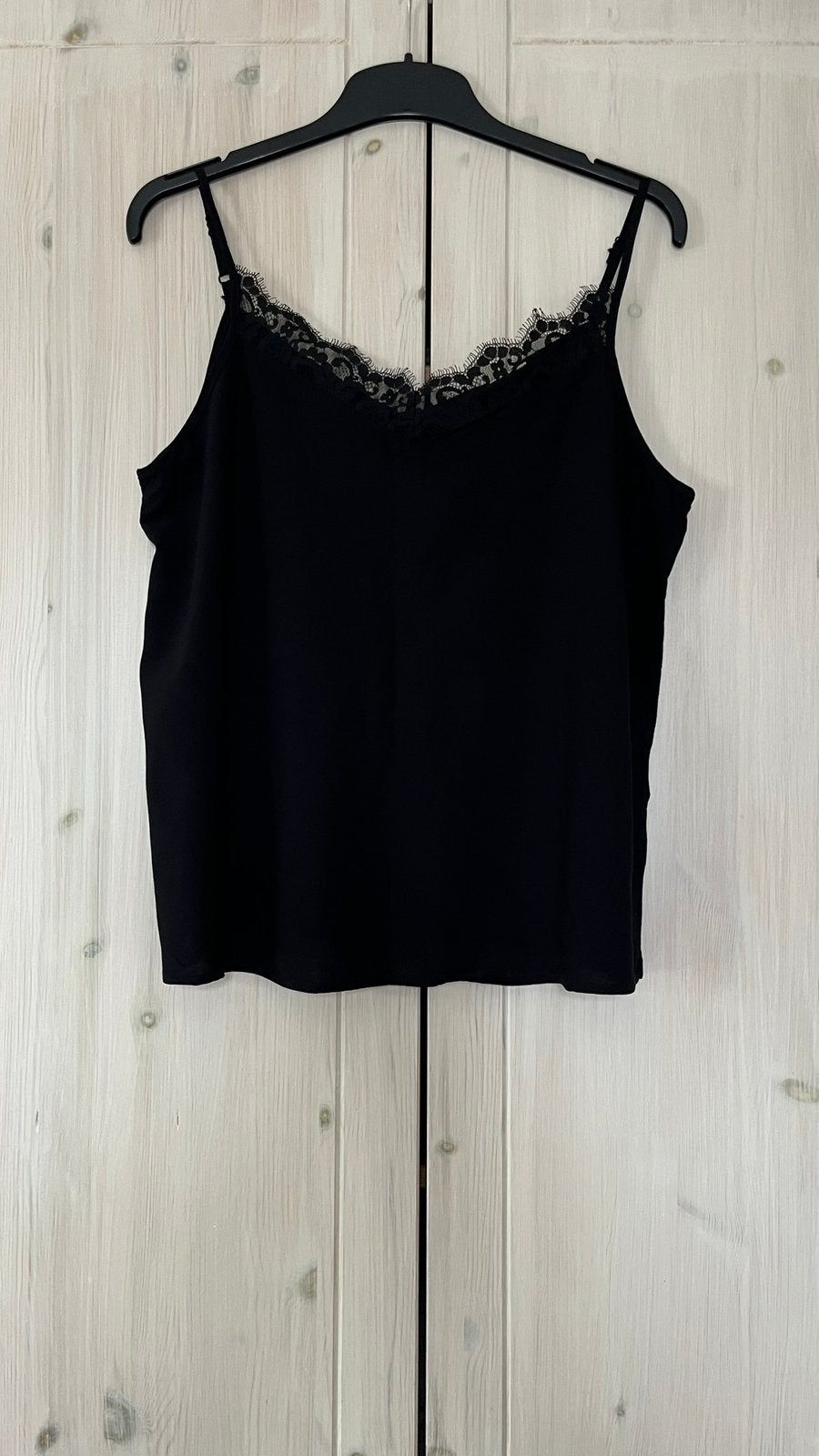 Jdy topje mt 40 nieuw, Kleding | Dames, Maat 38/40 (M), Zwart, Ophalen of Verzenden, Zo goed als nieuw