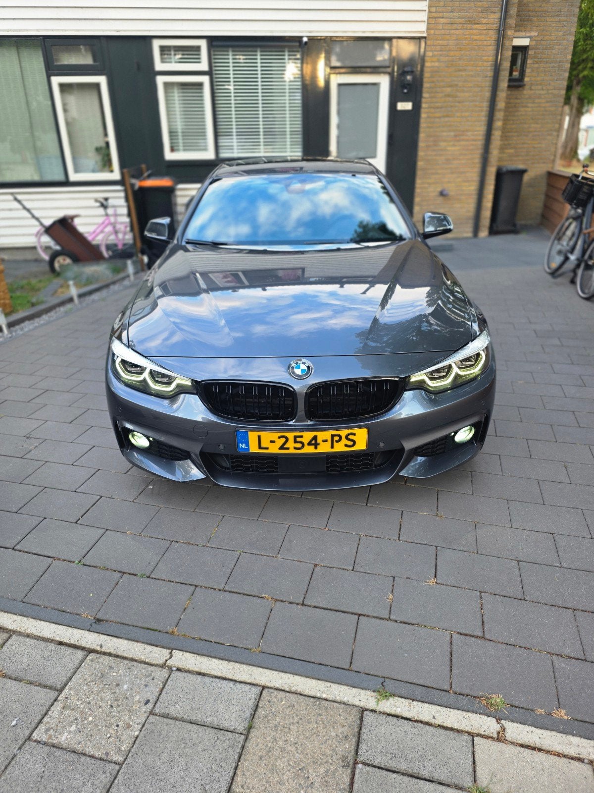 BMW 4-Serie Gran Coupé 420i 250pk 440Nm Aut 2018 Grijs, Auto's, Automaat, 1998 cc, Achterwielaandrijving, Zwart