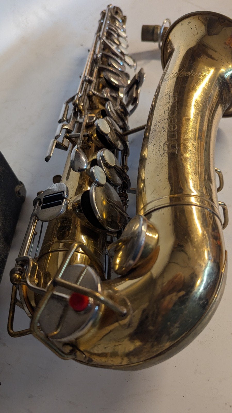 Buescher Aristocrat S-33 Altsaxofoon uit ca. 1960, Ophalen of Verzenden, Gebruikt, Alt