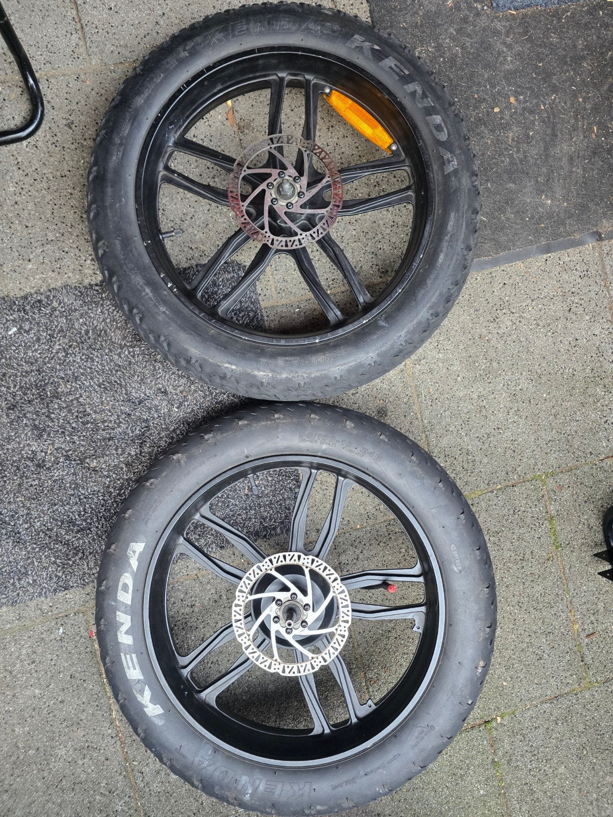 Fatbike wheel set 250 watts red plug, Fietsen en Brommers, Fietsonderdelen, Ophalen of Verzenden, Fatbike, Motor