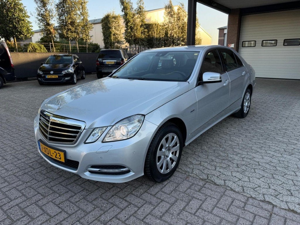 Mercedes-benz E-KLASSE E300 CDI Avantgarde V6 luchtvering, Automaat, Euro 5, 232 pk, Gebruikt