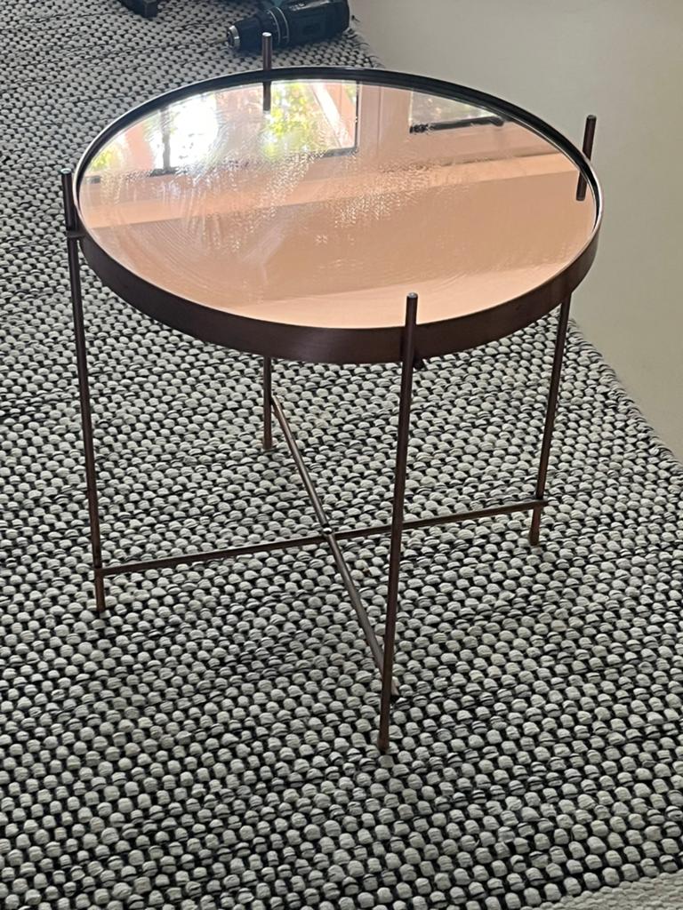 Bijzettafel Zuiver rosekleur, hoogte 45cm, doorsnee 43cm., Minder dan 55 cm, Rond, Zo goed als nieuw, Ophalen