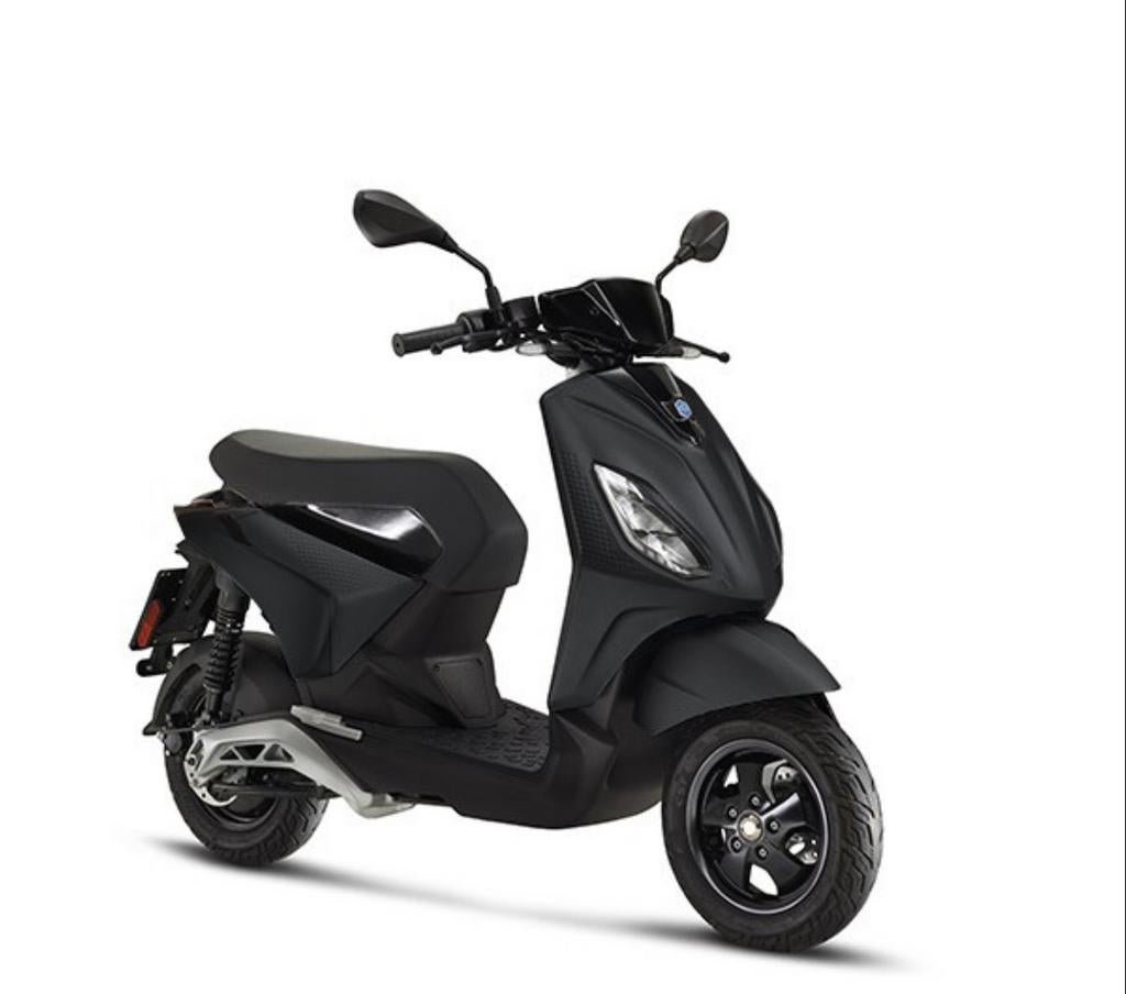 Opknap scooter gezocht, Fietsen en Brommers, Ophalen, Zo goed als nieuw, Benzine, Overige modellen