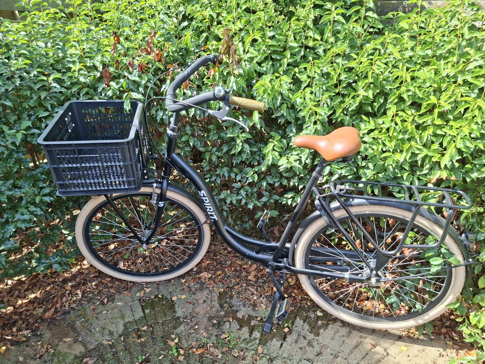 Spirit transportfiets met voordrager en krat zgan, Fietsen en Brommers, Fietsen | Dames | Damesfietsen, Gebruikt, Velgrem, 50 tot 53 cm