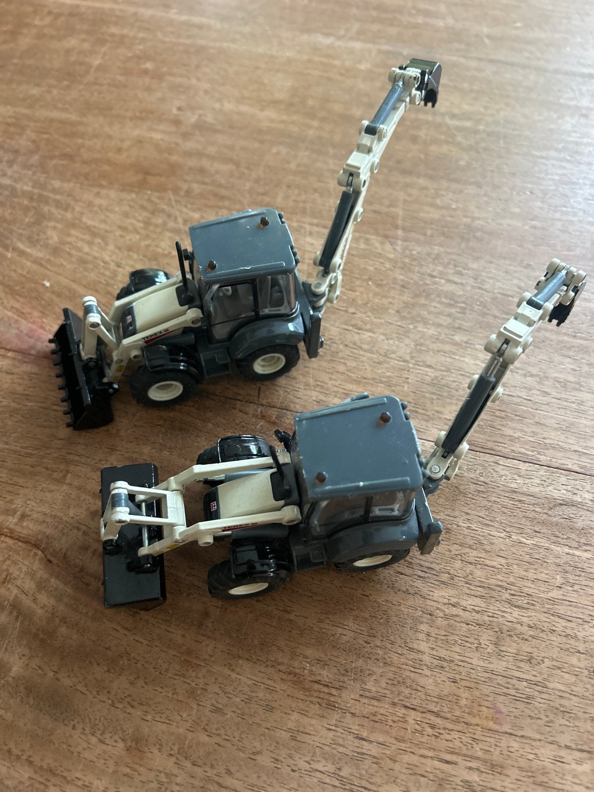 Set van 2 Terex 860 graafmachine schaalmodellen, Ophalen of Verzenden, Gebruikt