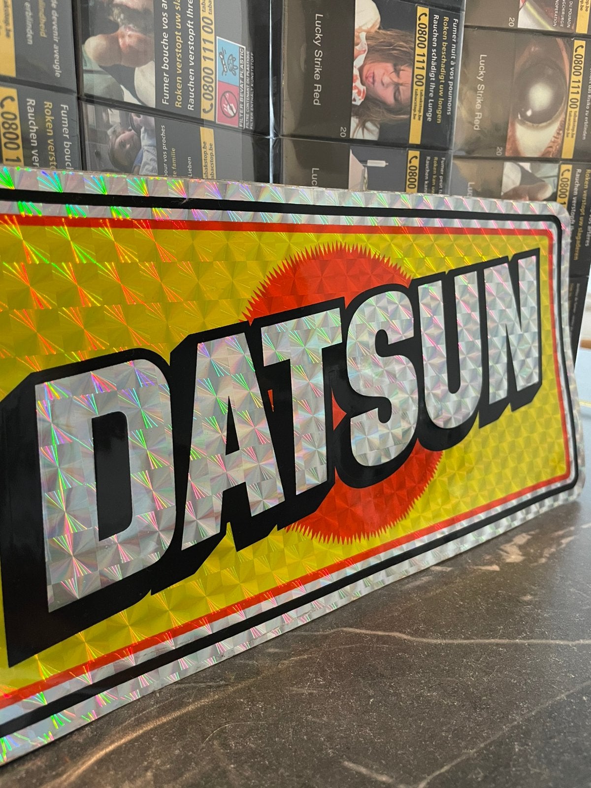Datsun auto sticker, Ophalen of Verzenden, Nieuw, Auto of Motor