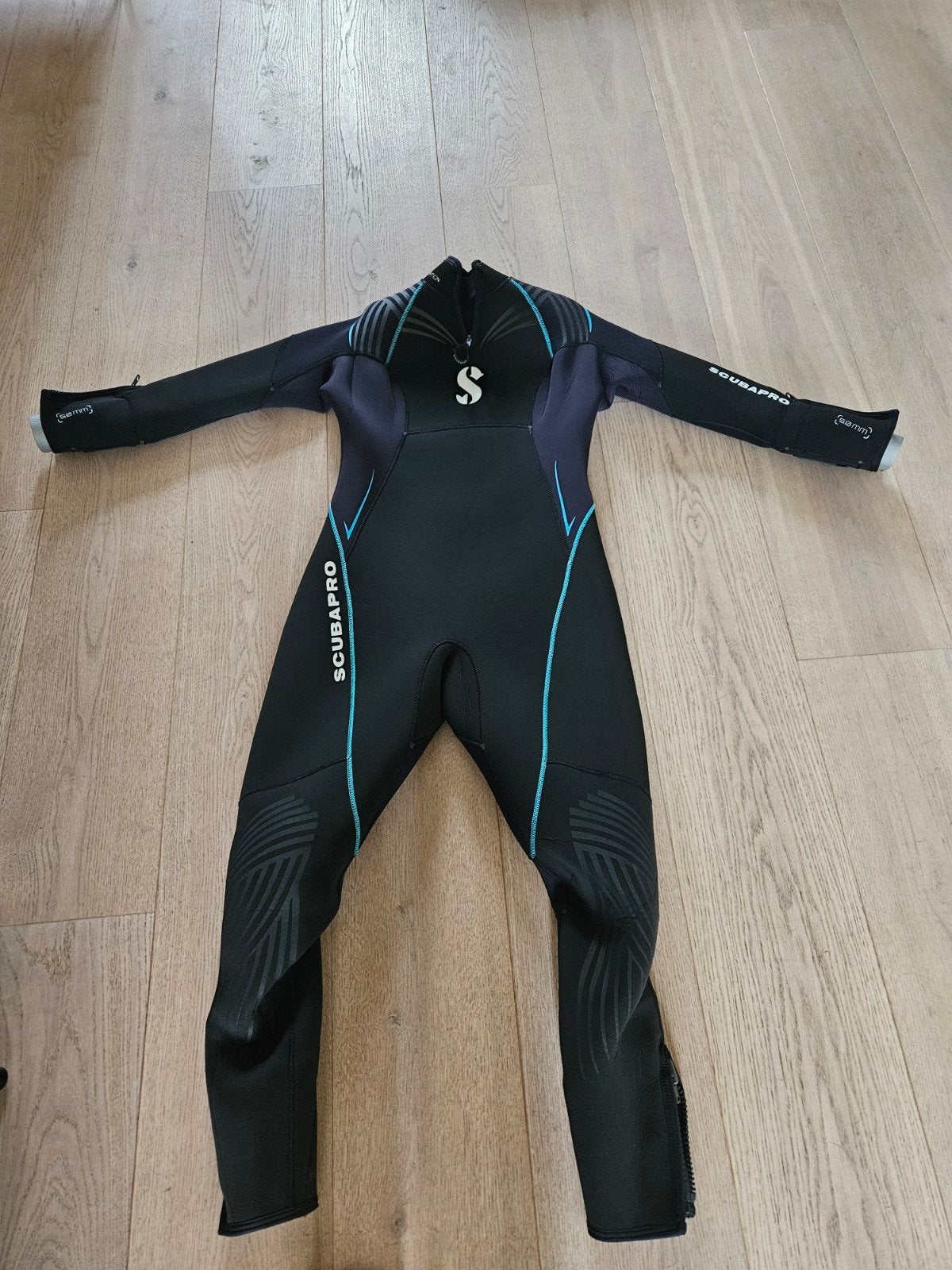 Z.G.A.N duikpak scubapro 5mm dames, Watersport en Boten, Ophalen of Verzenden, Zo goed als nieuw, Dame, Wetsuit