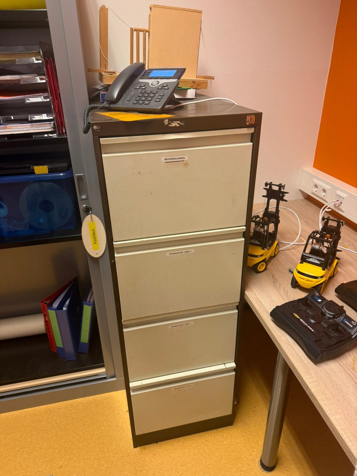 Archief kast 4 lades, Huis en Inrichting, Kasten | Roldeurkasten en Archiefkasten, Ophalen, Zo goed als nieuw, 25 tot 50 cm, Minder dan 100 cm