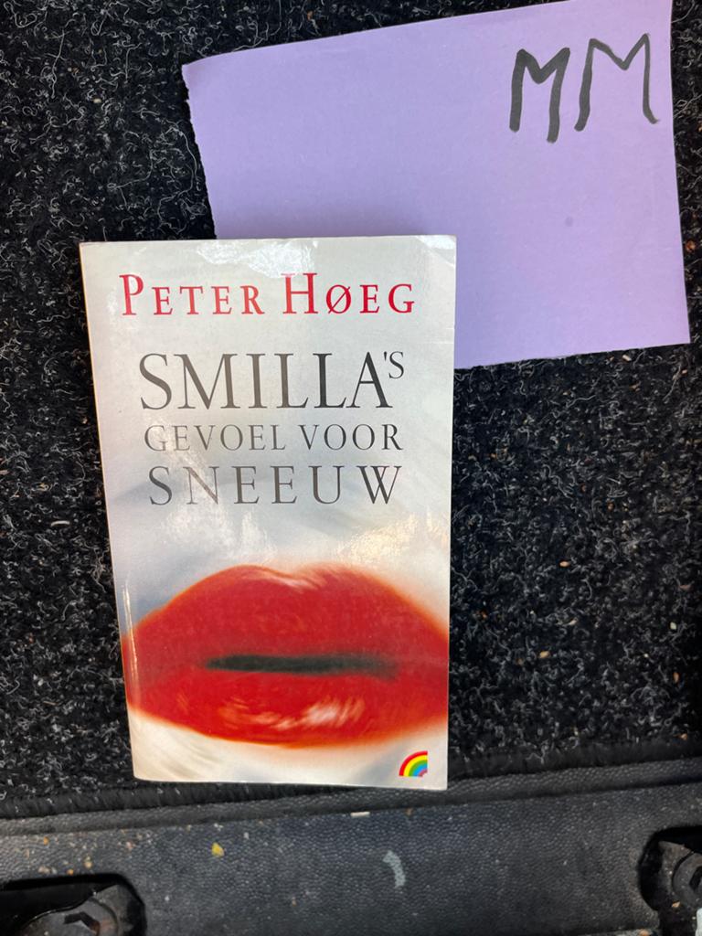Smilla's Gevoel voor Sneeuw - Peter Høeg, Ophalen of Verzenden, Zo goed als nieuw, Europa overig