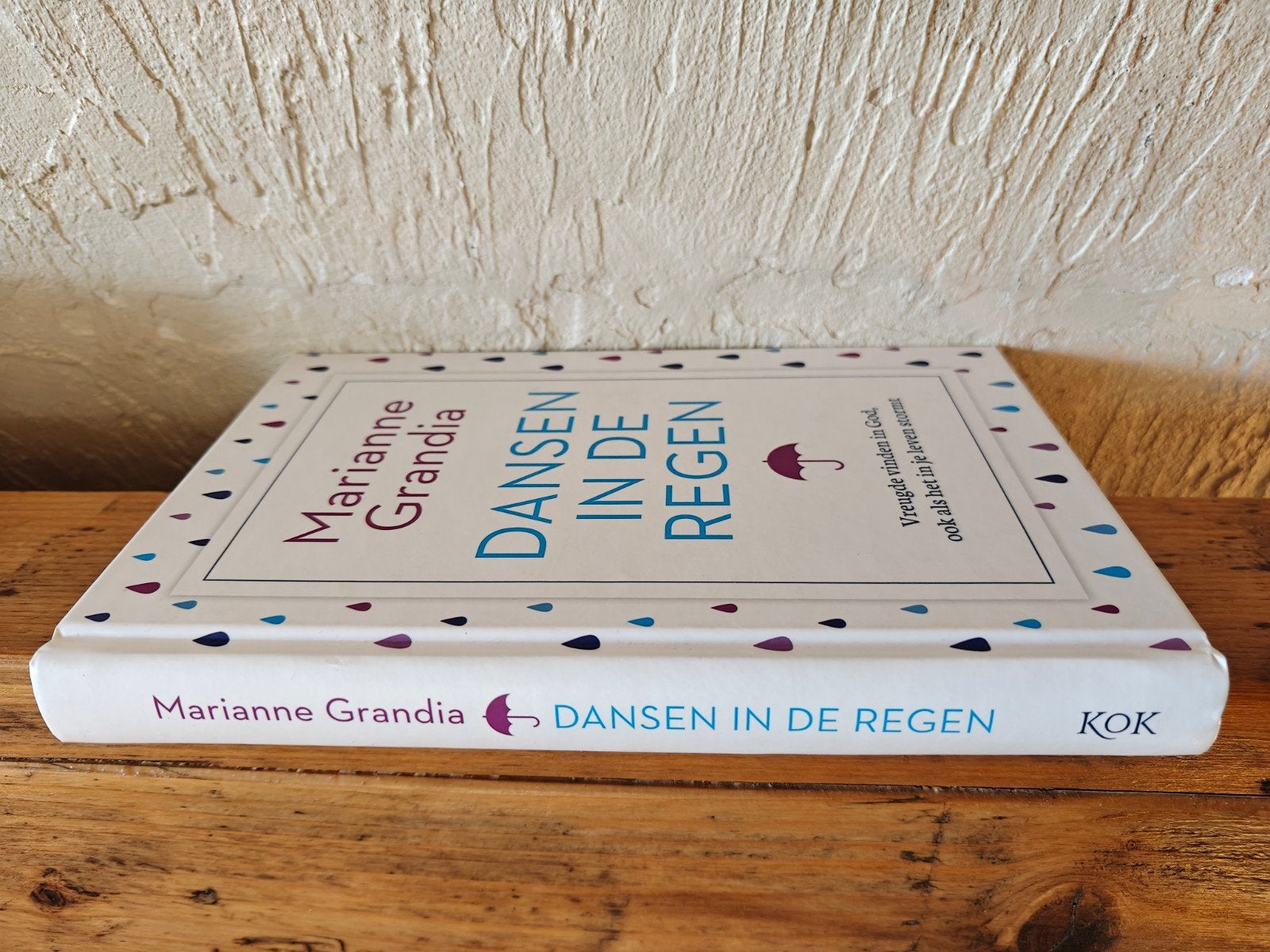 Dansen in de regen., Ophalen of Verzenden