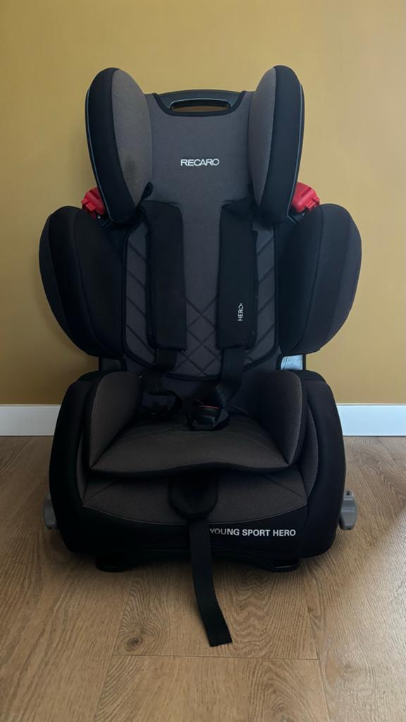 Recaro Young Sport Hero autostoel 9-36 kg, Verstelbare rugleuning, 9 t/m 36 kg, Ophalen, Overige merken