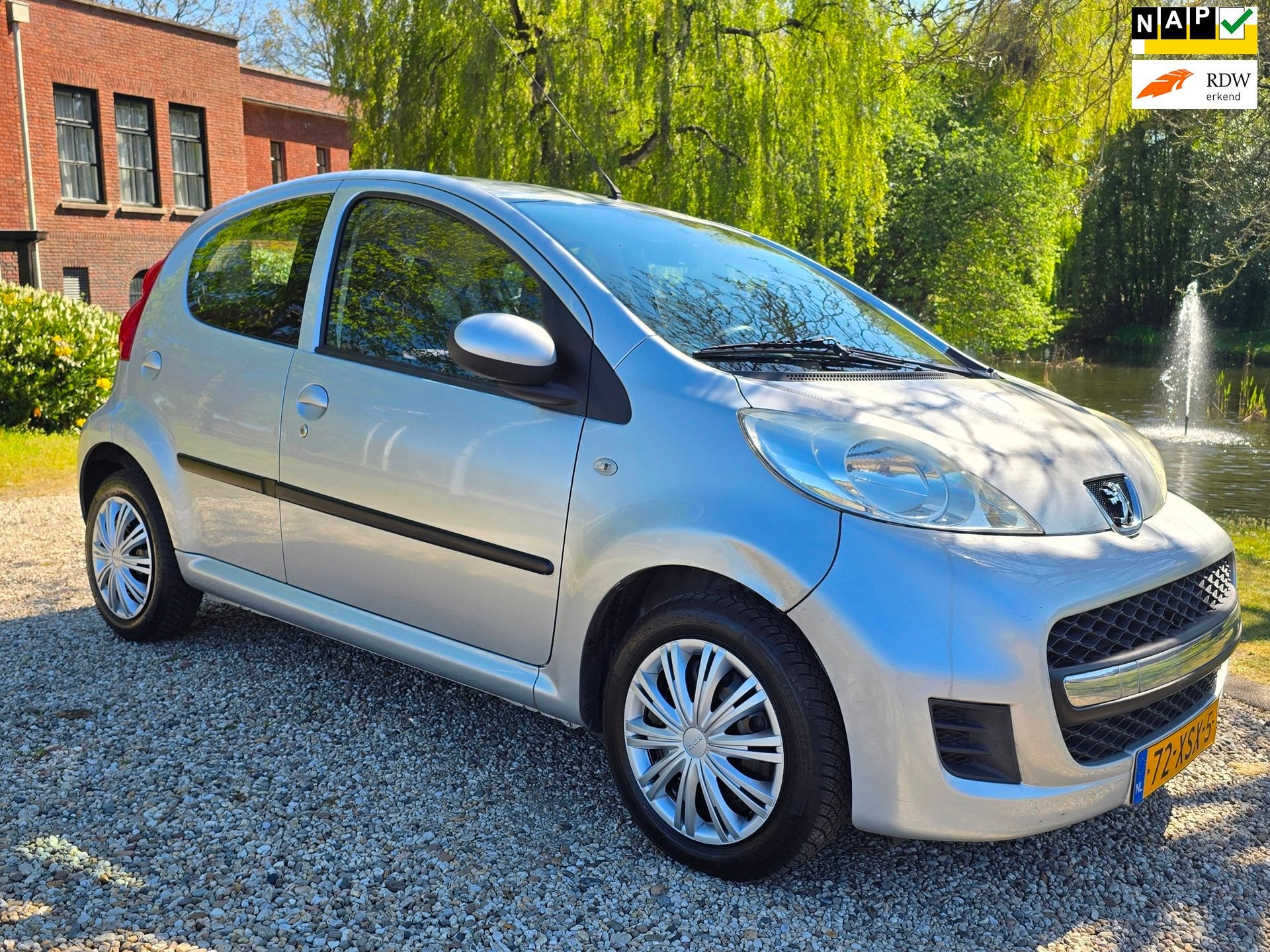 Peugeot 107 1.0 Access Accent 5-deurs AIRCO, Auto's, Peugeot, Voorwielaandrijving, Euro 5, Gebruikt, 4 stoelen