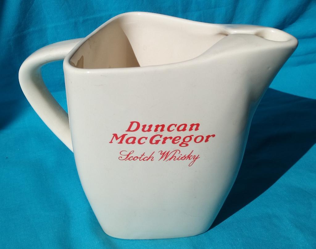 WADE ENGLAND DUNCAN MacGREGOR SCOTCH WHISKY SCHENKKAN, Verzamelen, Verzenden, Overige typen