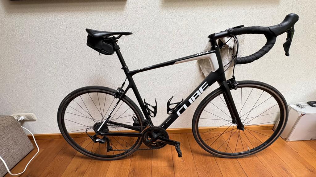 Cube Attain GTC carbon – Shimano 105 – maat 56, Fietsen en Brommers, Fietsen | Racefietsen, 28 inch, Carbon, Zo goed als nieuw