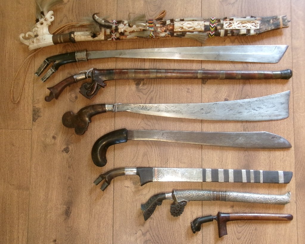 Verzameling oude wapens uit Indonesië    //no keris /kris, Ophalen of Verzenden