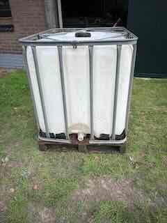 ibc 1000 liter wateropslag, Tuin en Terras, Ophalen, Kunststof, Gebruikt, Met kraantje
