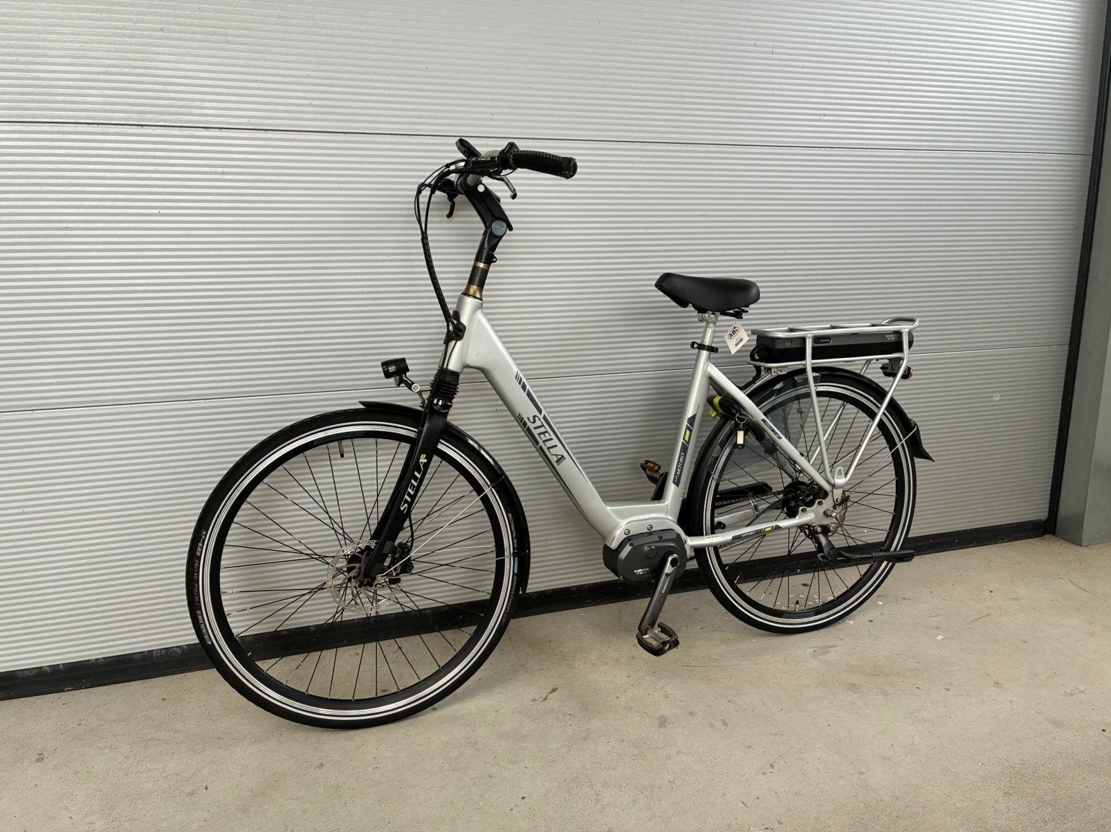 Stella Arturo Shimano middenmoter en elektrisch schakelen., Ophalen, Zo goed als nieuw, 51 tot 55 cm, 50 km per accu of meer