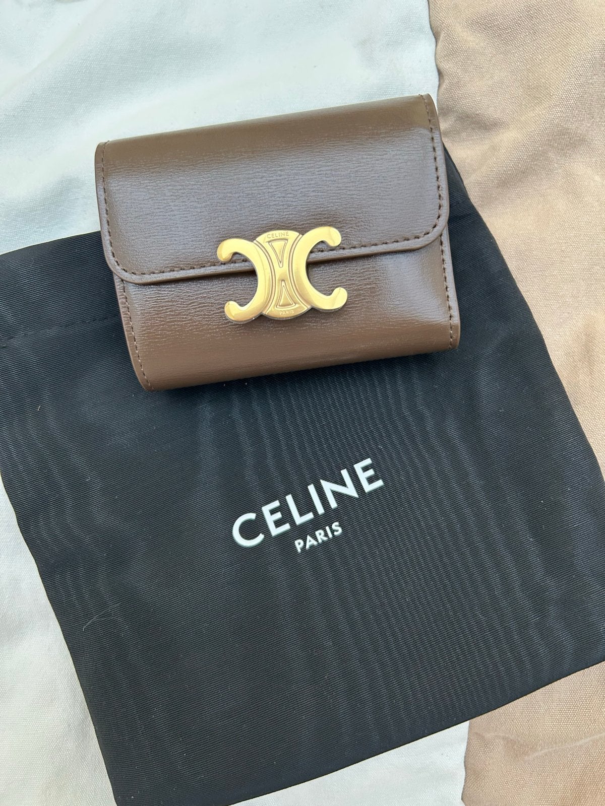 Celine Paris beurs nieuw met dustbag en doos, Verzenden, Nieuw, Bruin, Overige merken