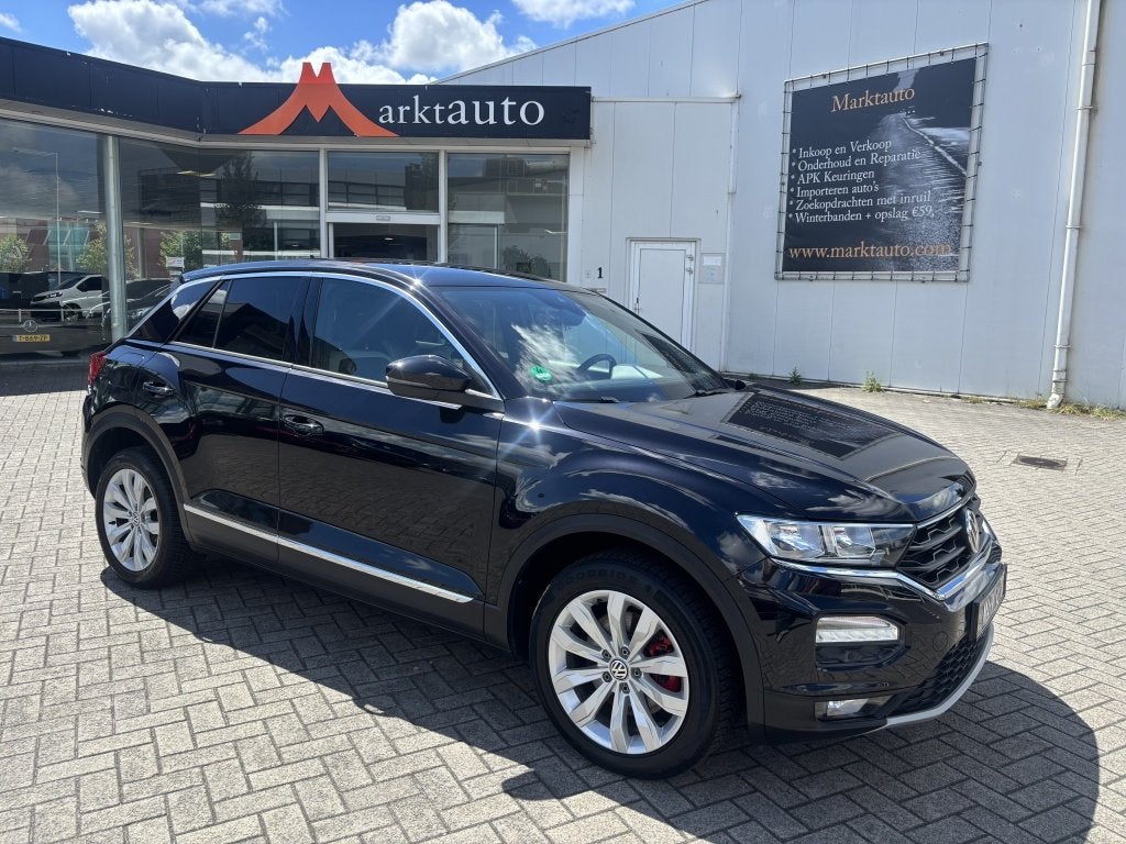 Volkswagen T-Roc 1.5 TSI Sport Carplay Bluetooth Parkeersens, Auto's, Volkswagen, Bedrijf, Te koop, T-Roc, ABS, Airbags, Airconditioning