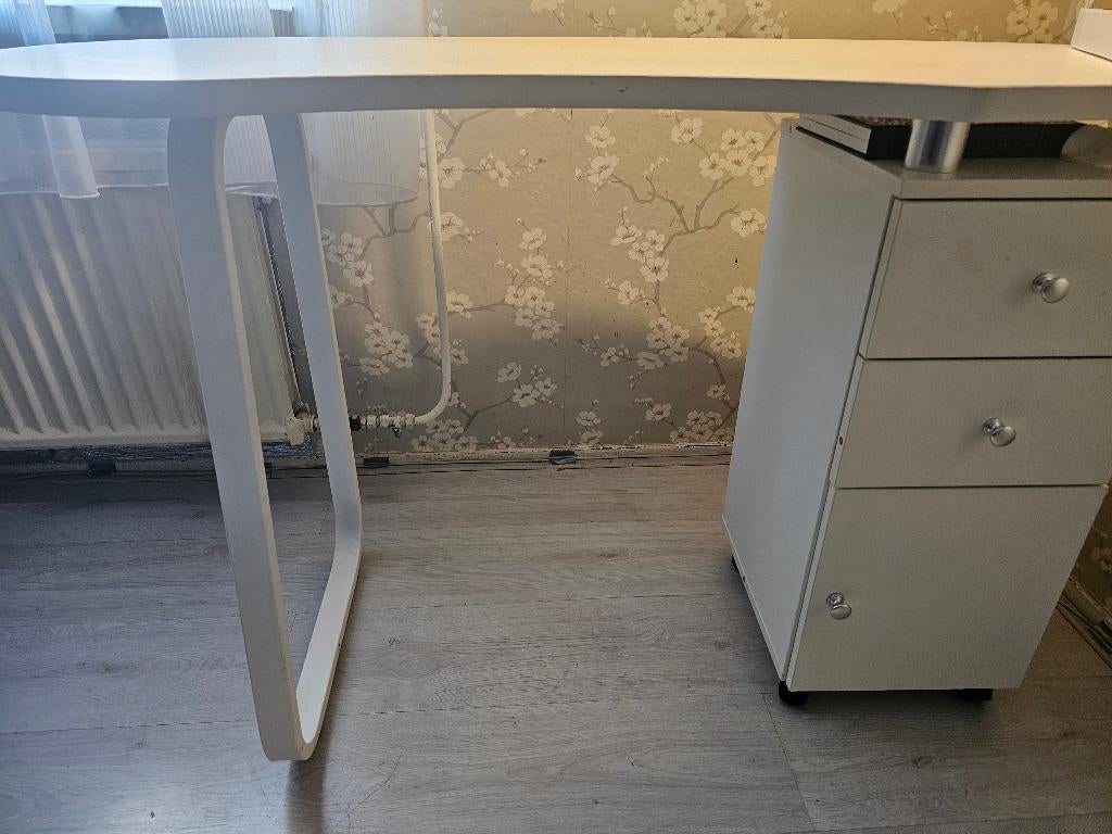 Nagel tafel, Ophalen, Gebruikt