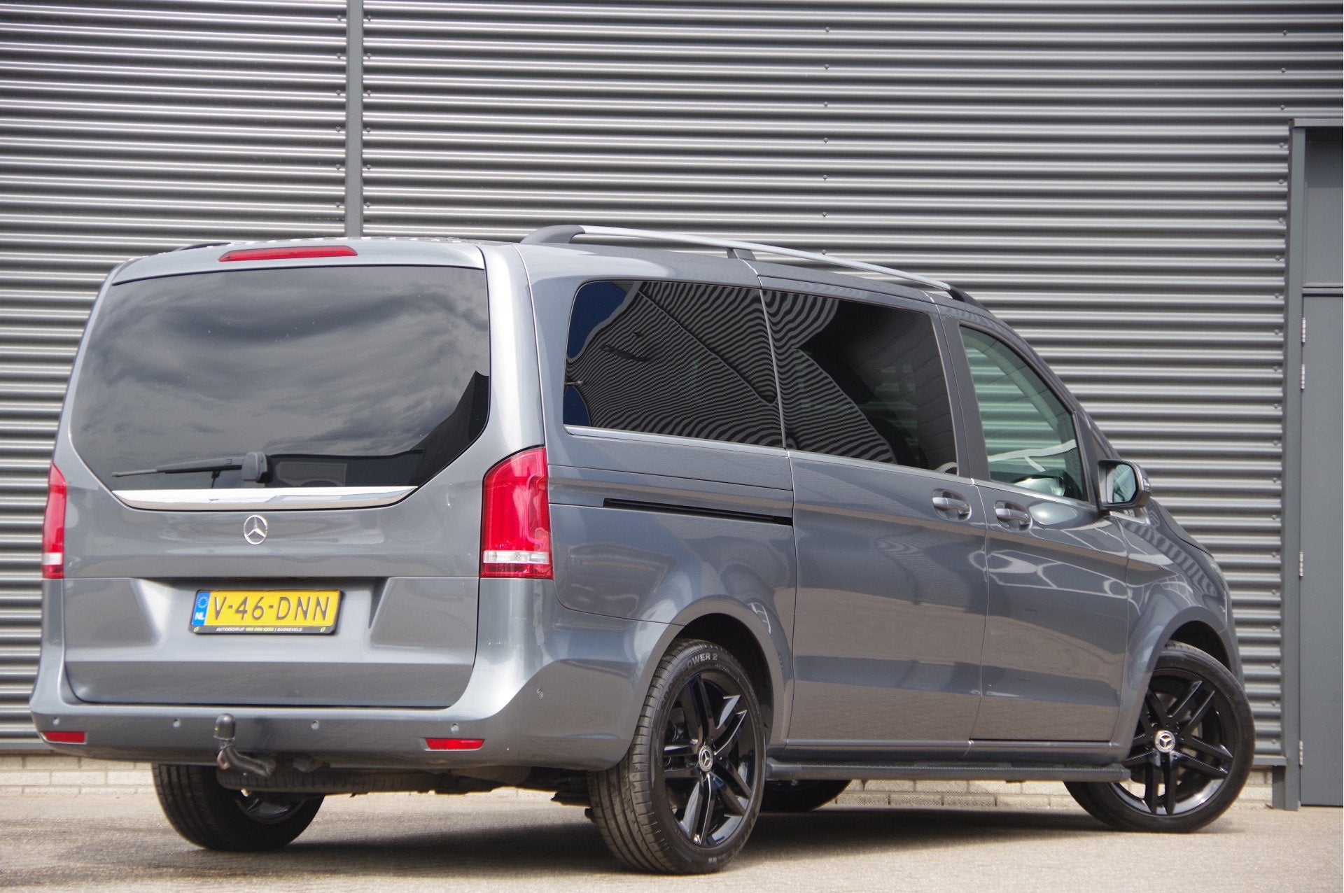 Mercedes-Benz V-Klasse 300d DC-5P AUT LED, LEDER, 2X SCHUIFD, Auto's, Gebruikt, 4 cilinders, 2500 kg, Bedrijf