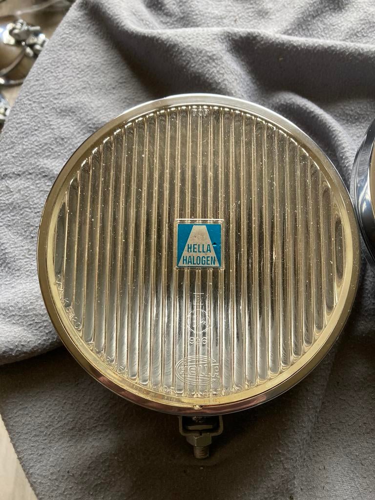 Oldtimer 2 Hella witte mistlampen type 170 en 18 cm, Ophalen of Verzenden, Gebruikt