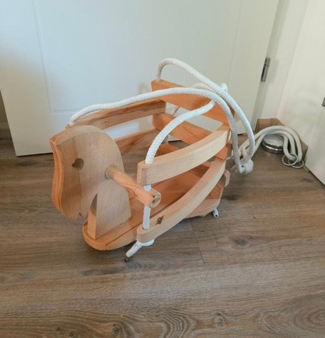 houten schommel paard, Kinderen en Baby's, Ophalen, Zo goed als nieuw