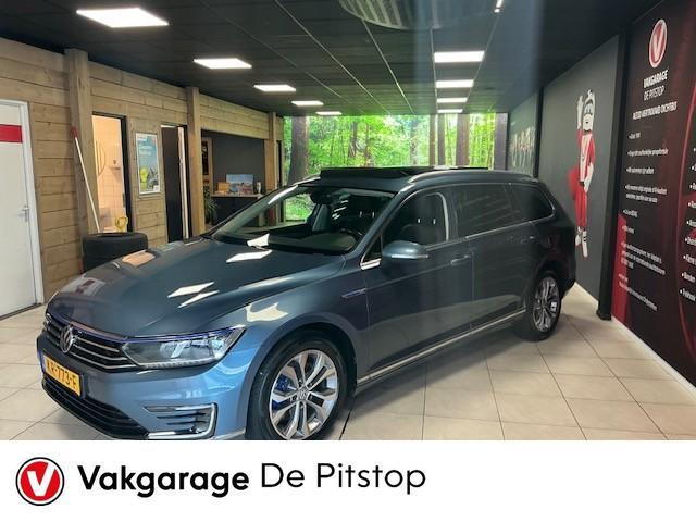Volkswagen Passat Variant 1.4 TSI GTE Highline, Auto's, Volkswagen, Gebruikt, 4 cilinders, Blauw, Automatische klimaatregeling