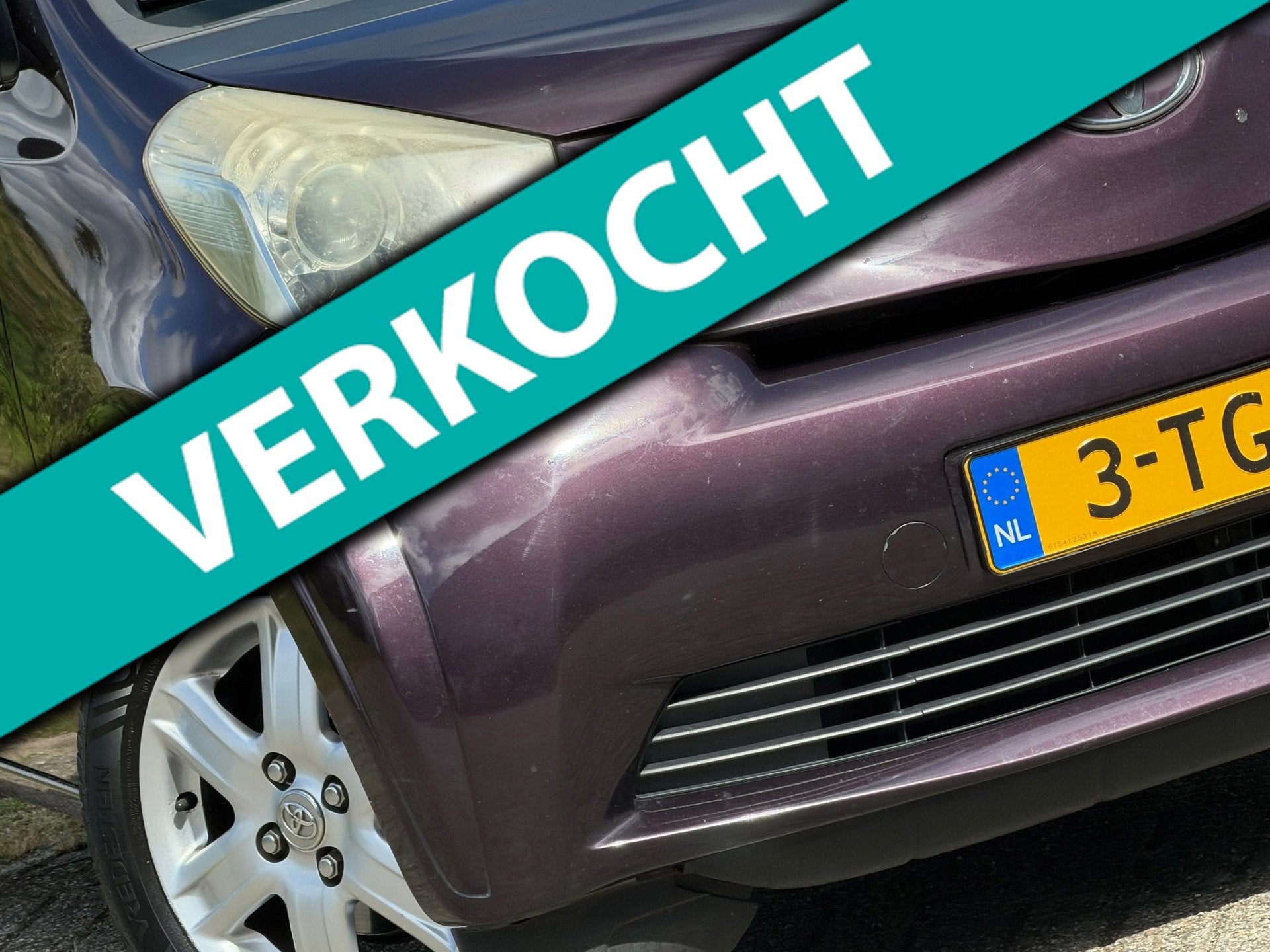 Toyota IQ 1.0 VVTi Comfort - Deep Amethyst - Airco/LMV - Kke, Stof, Gebruikt, Zwart, Overige kleuren