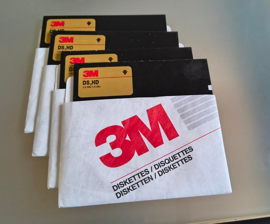 floppy disks 3M. 5,25" DS,HD - 4 stuks nieuw in doos, Ophalen of Verzenden, Nieuw, USB