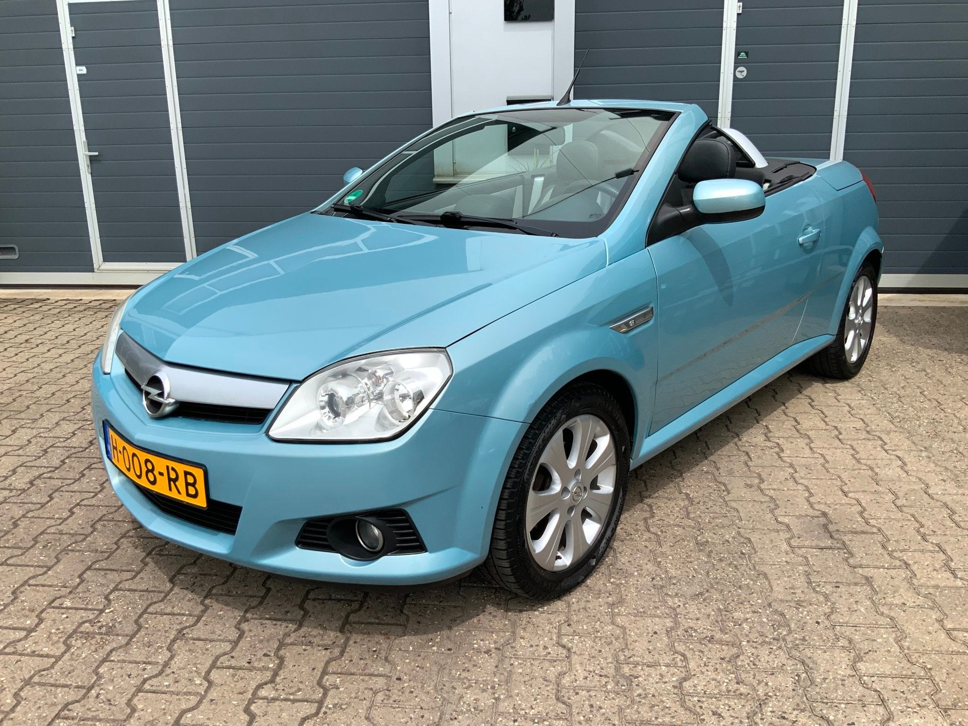 Opel Tigra TwinTop 1.4-16V Rhythm Airco APK 6-2027, Auto's, Opel, Voorwielaandrijving, Stof, Gebruikt, 4 cilinders