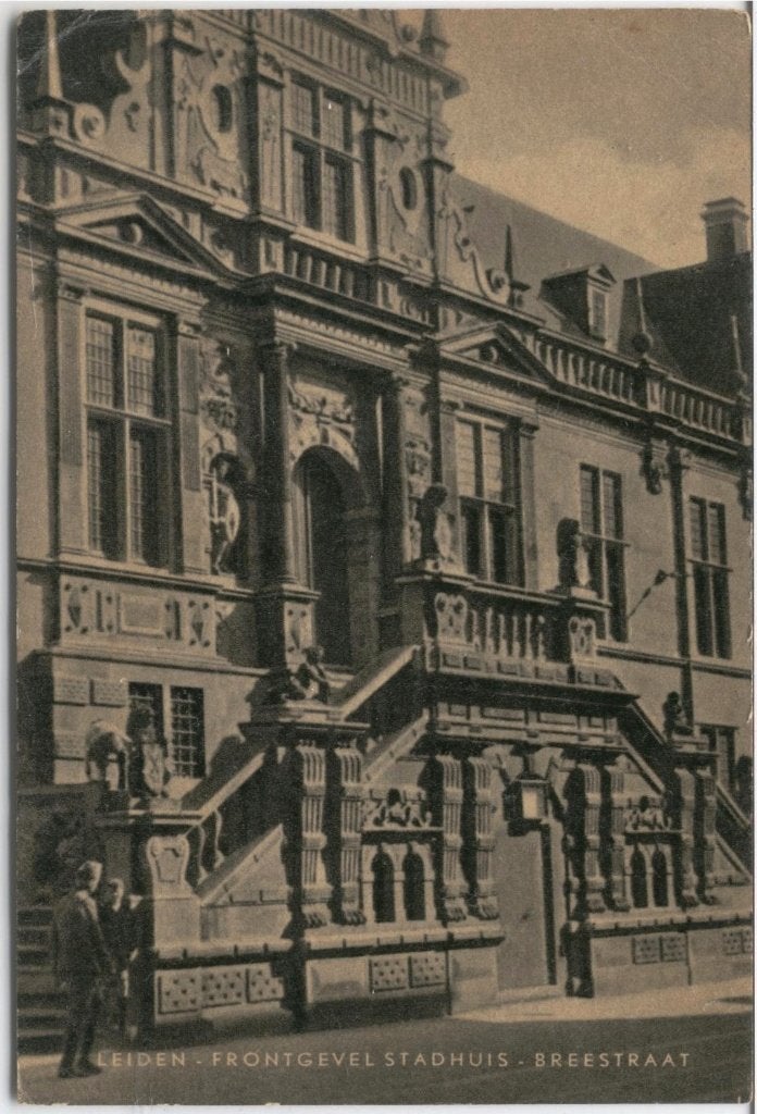 Leiden Frontgevel Stadhuis Breestraat, Verzenden, 1940 tot 1960, Ongelopen, Zuid-Holland