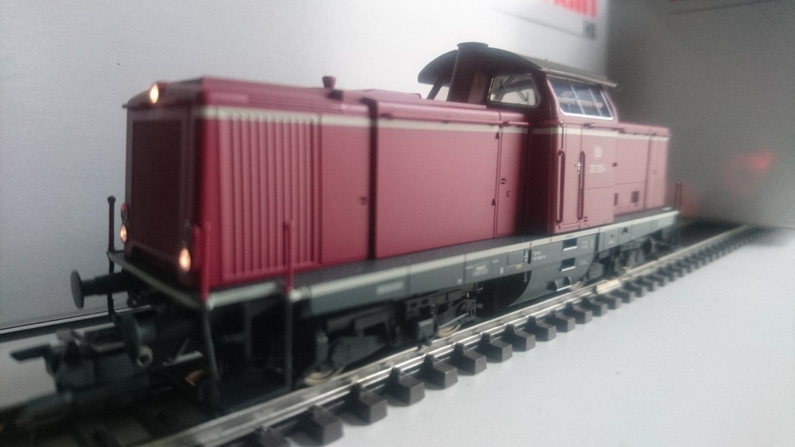 Marklin - Diesellocomotief BR 212, DB - Mfx+Geluid+Telexkop, Ophalen, Wisselstroom, Locomotief, Zo goed als nieuw