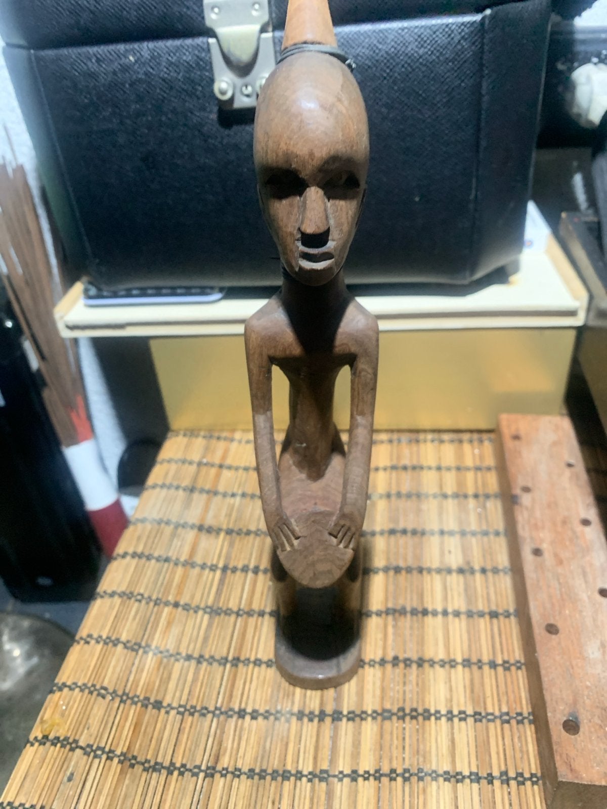 Houten Afrikaans Beeld - Vrouw met Hoofddeksel 26cm, Antiek en Kunst, Ophalen of Verzenden, Handgemaakt, 20 - 50 cm, Beeld