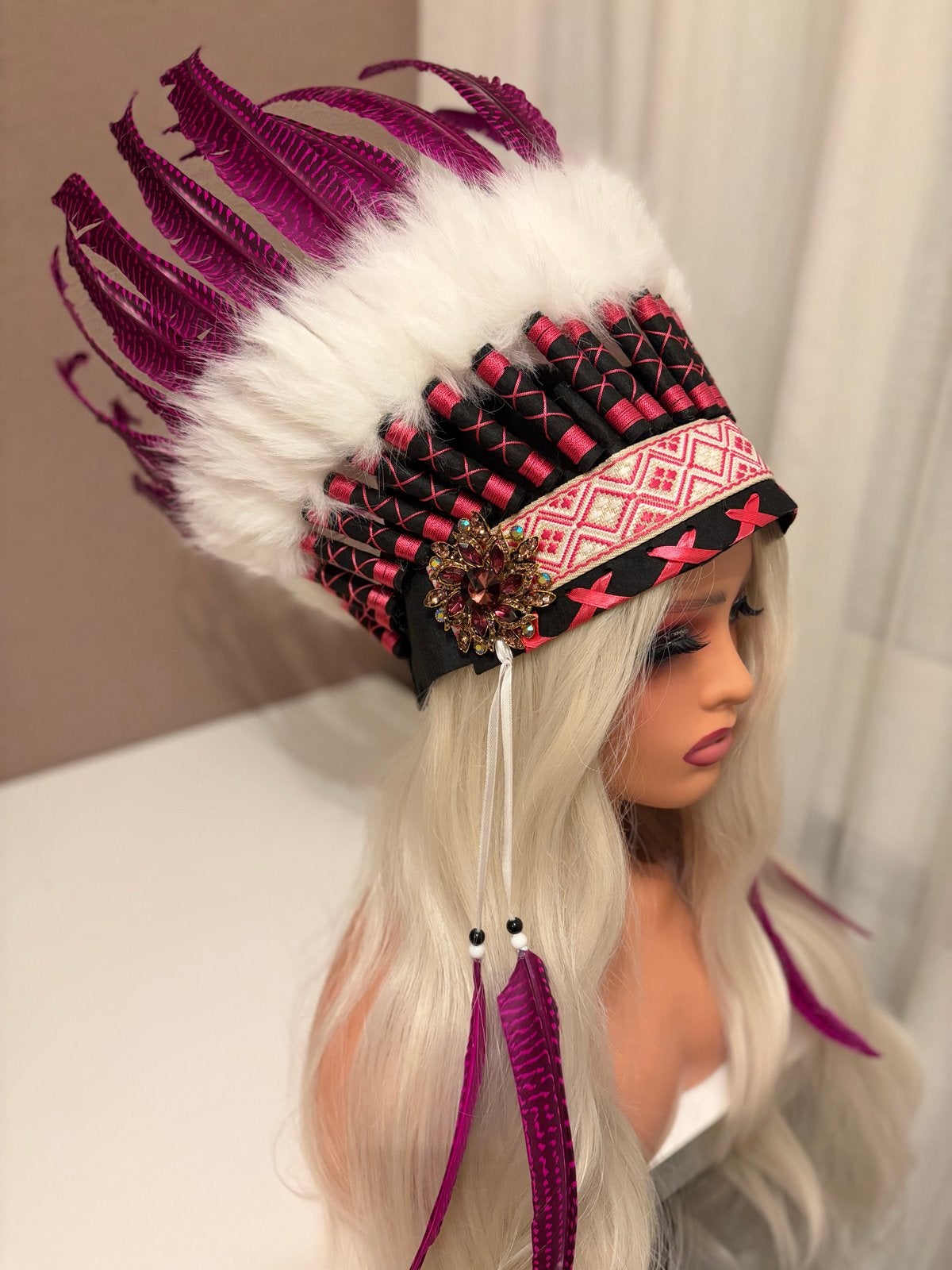 Roze en Zwarte Indianen Hoofdtooi met Veren, Ophalen of Verzenden, Nieuw, Carnaval