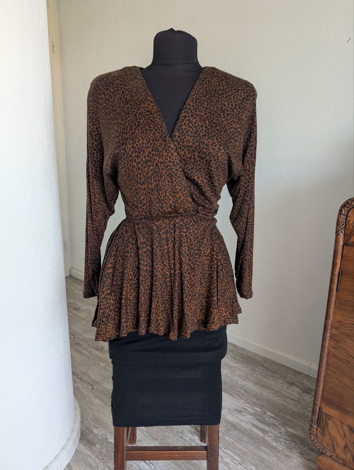 Vintage Jurk met Luipaardprint - Maat M, Maat 38/40 (M), Bruin, Ophalen of Verzenden, Onder de knie