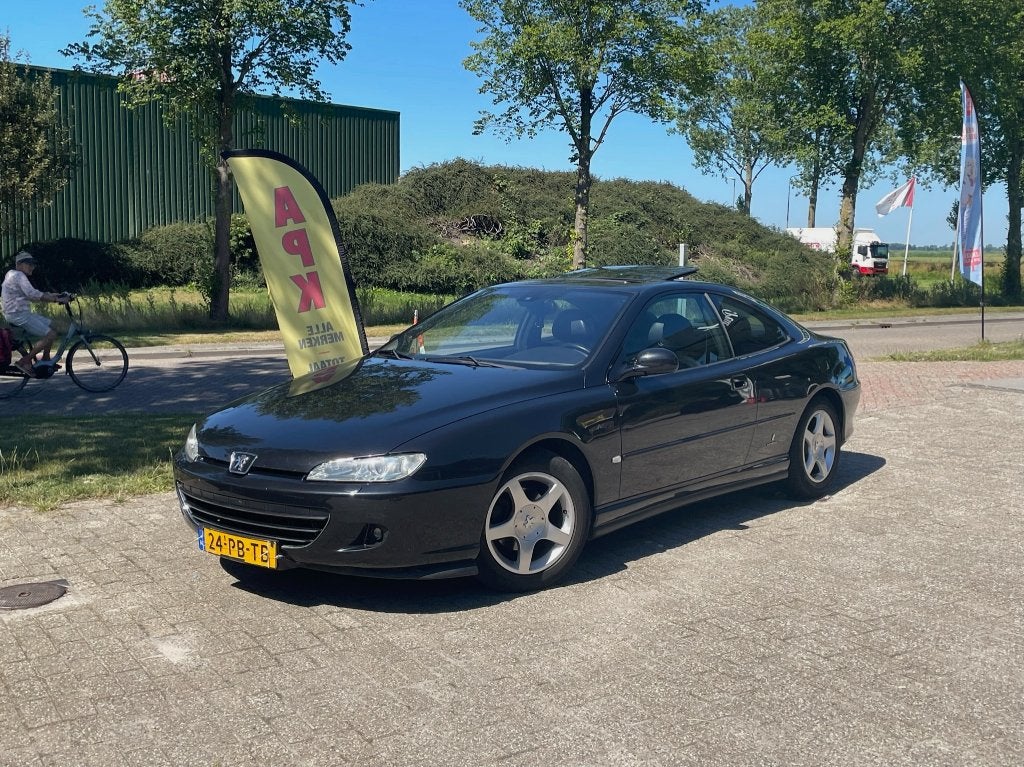 Peugeot 406 Coupe 2.2 Griffe 2004 Zwart, Auto's, Voorwielaandrijving, Dealer onderhouden, 1334 kg, 4 cilinders