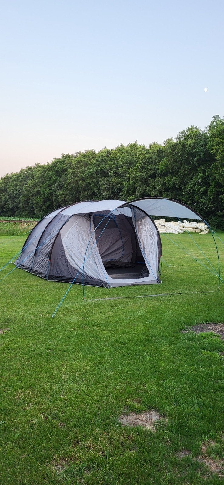 Safarica Blackhawk 260 Deluxe tunneltent, Ophalen, Zo goed als nieuw, Tot en met 4