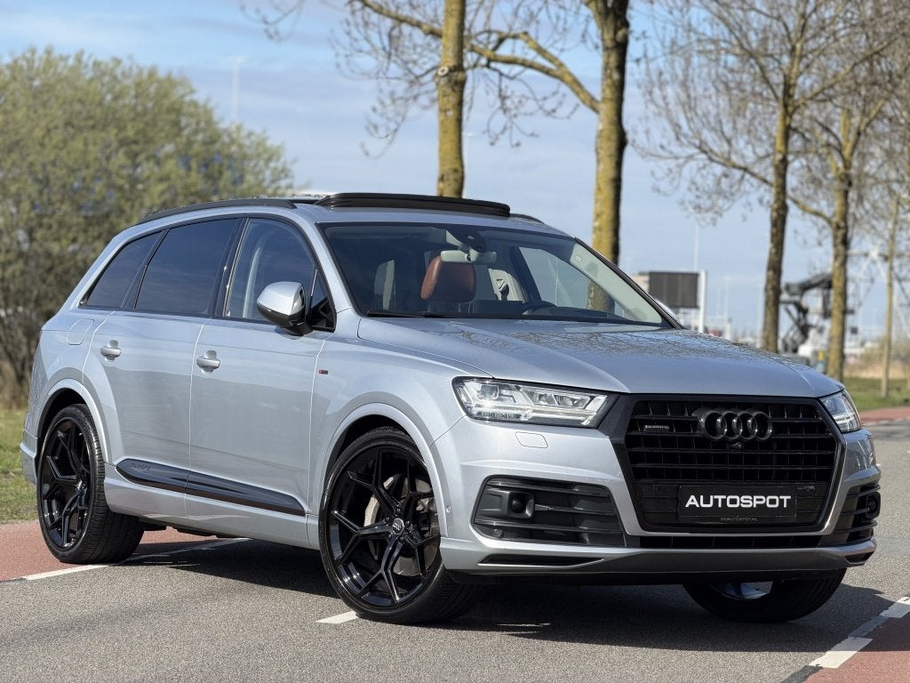 Audi Q7 3.0 TFSI Quattro S-Line 7p Pano Alle Opties, Gebruikt, Euro 6, 2995 cc, 334 pk