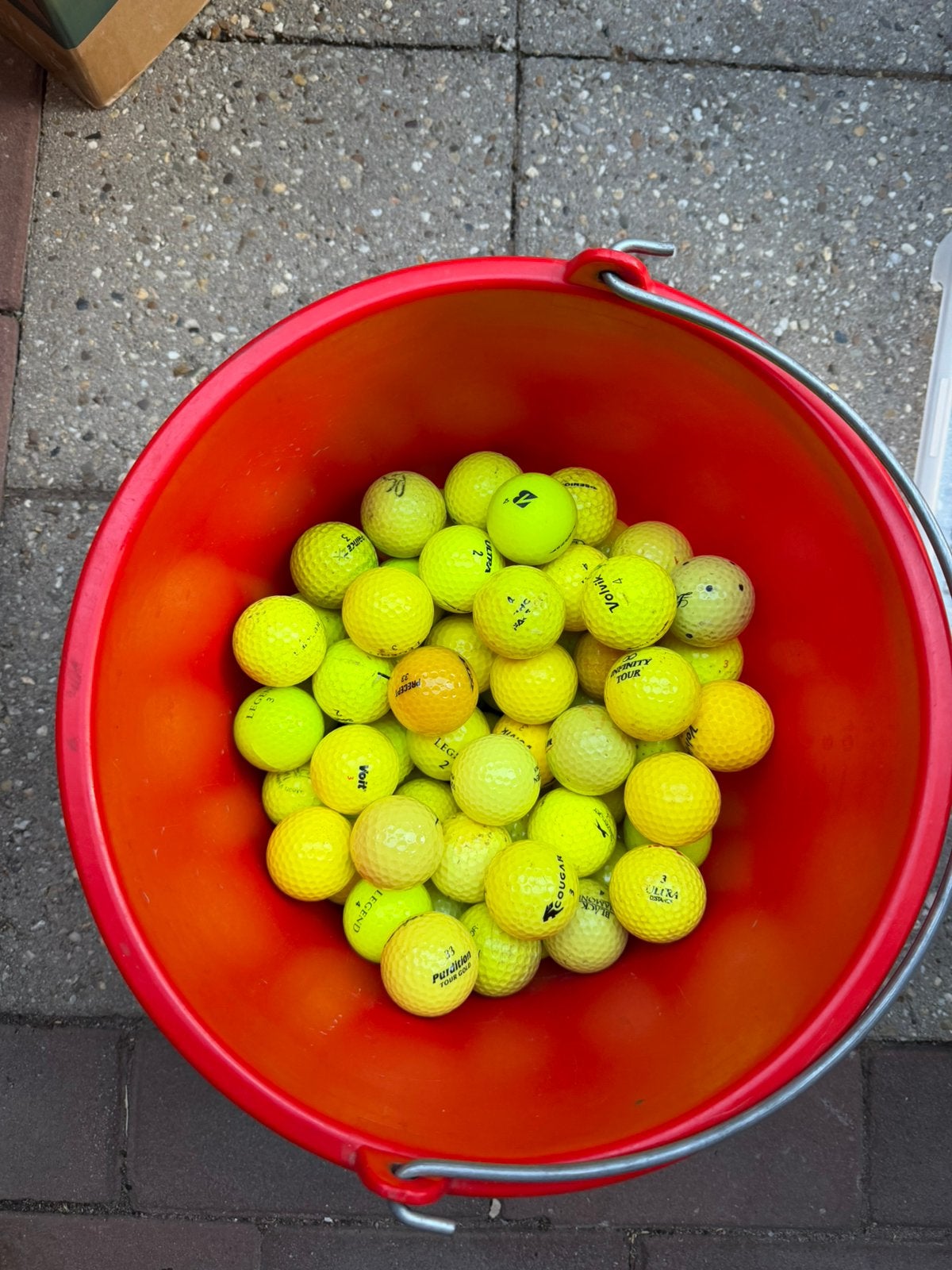 100 gele golfballen, Overige merken, Gebruikt, Bal(len), 6603EB