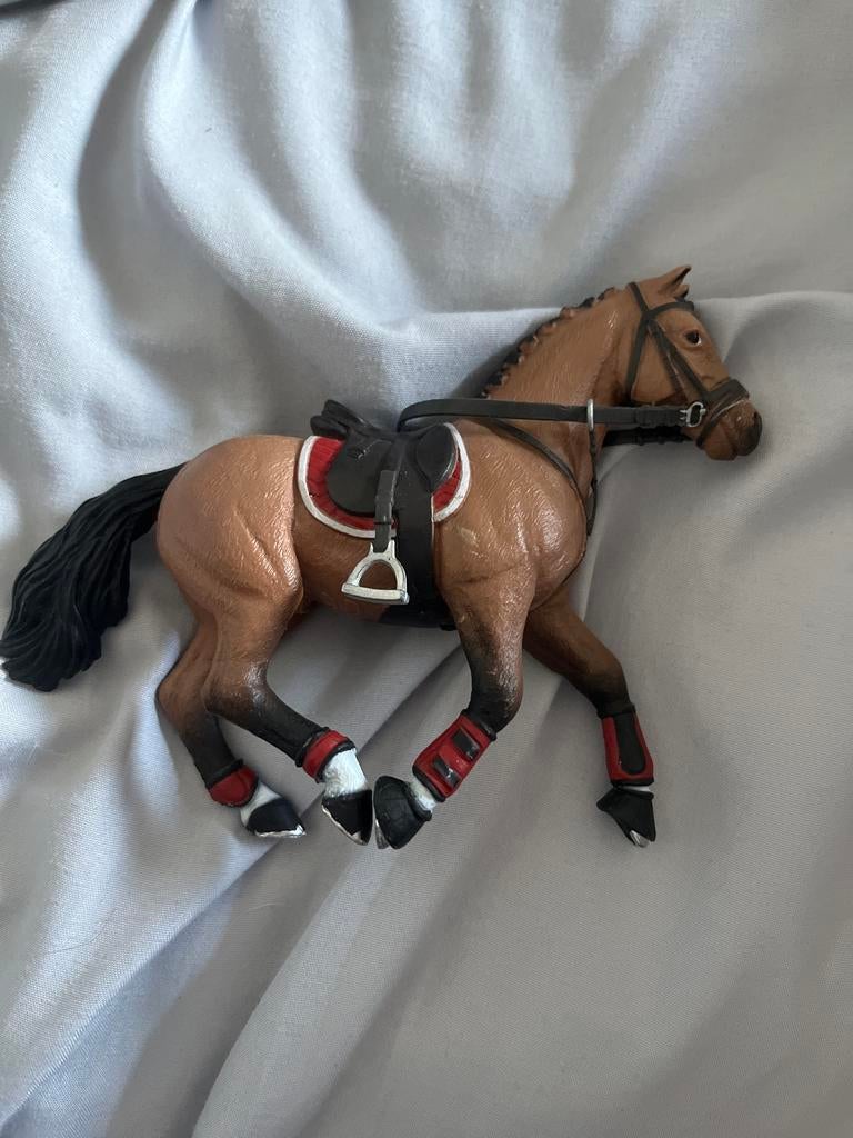 Mini paardje speelgoed met zadel en hoofdstel, Ophalen of Verzenden, Gebruikt, Jongen of Meisje