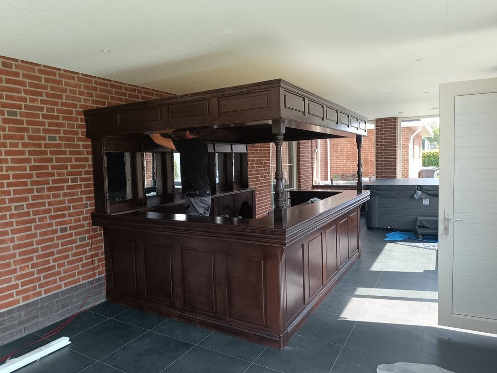 Bar met luifel NIEUW gemaakt op bestelling of vooraad