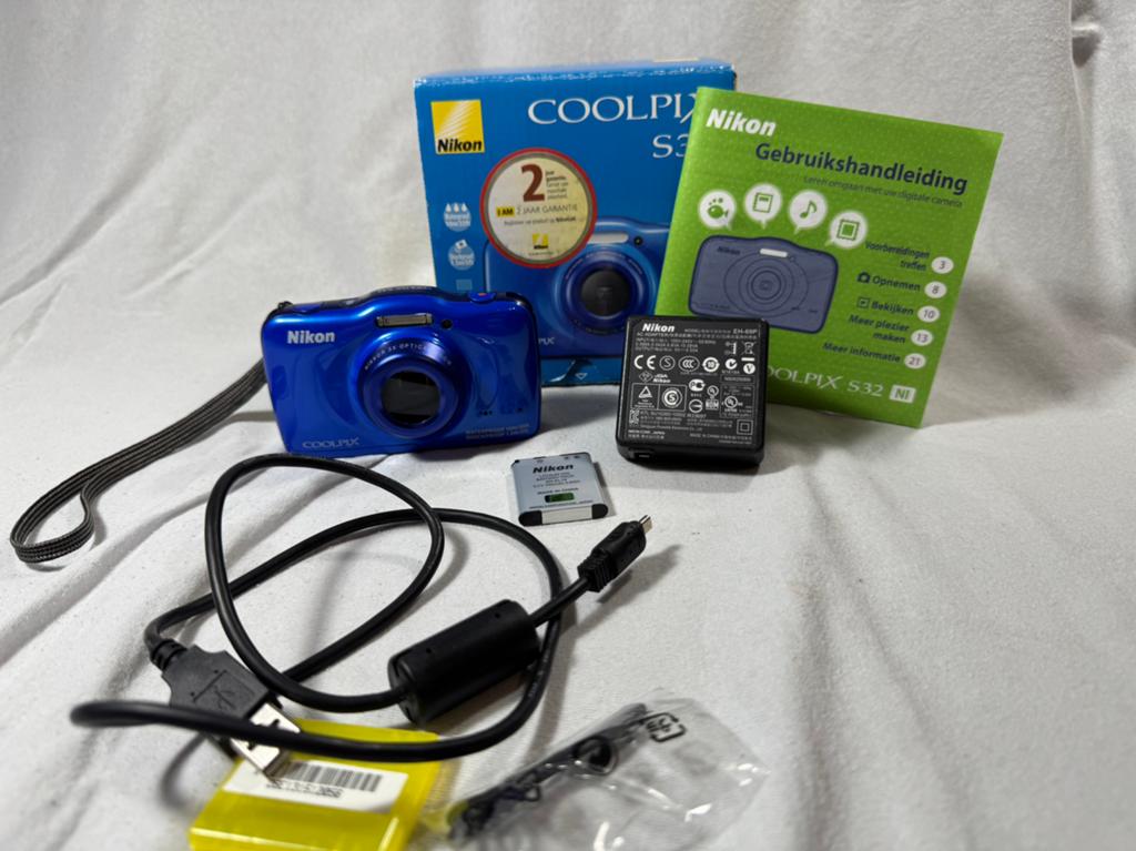Nikon Coolpix S32 Blauw, Compact, Ophalen of Verzenden, Zo goed als nieuw, Nikon
