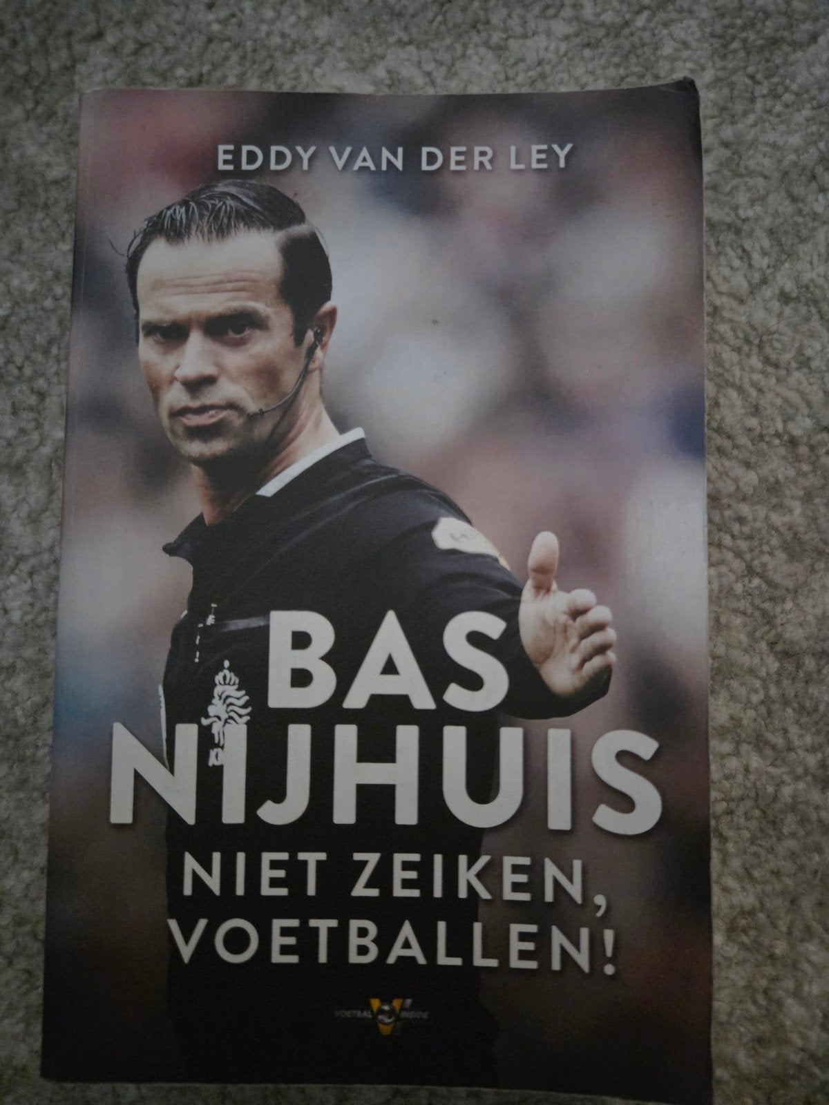 Boek Bas Nijhuis - auteur Eddy van der Ley, Gelezen, Eddy van der Ley, Ophalen of Verzenden, Balsport