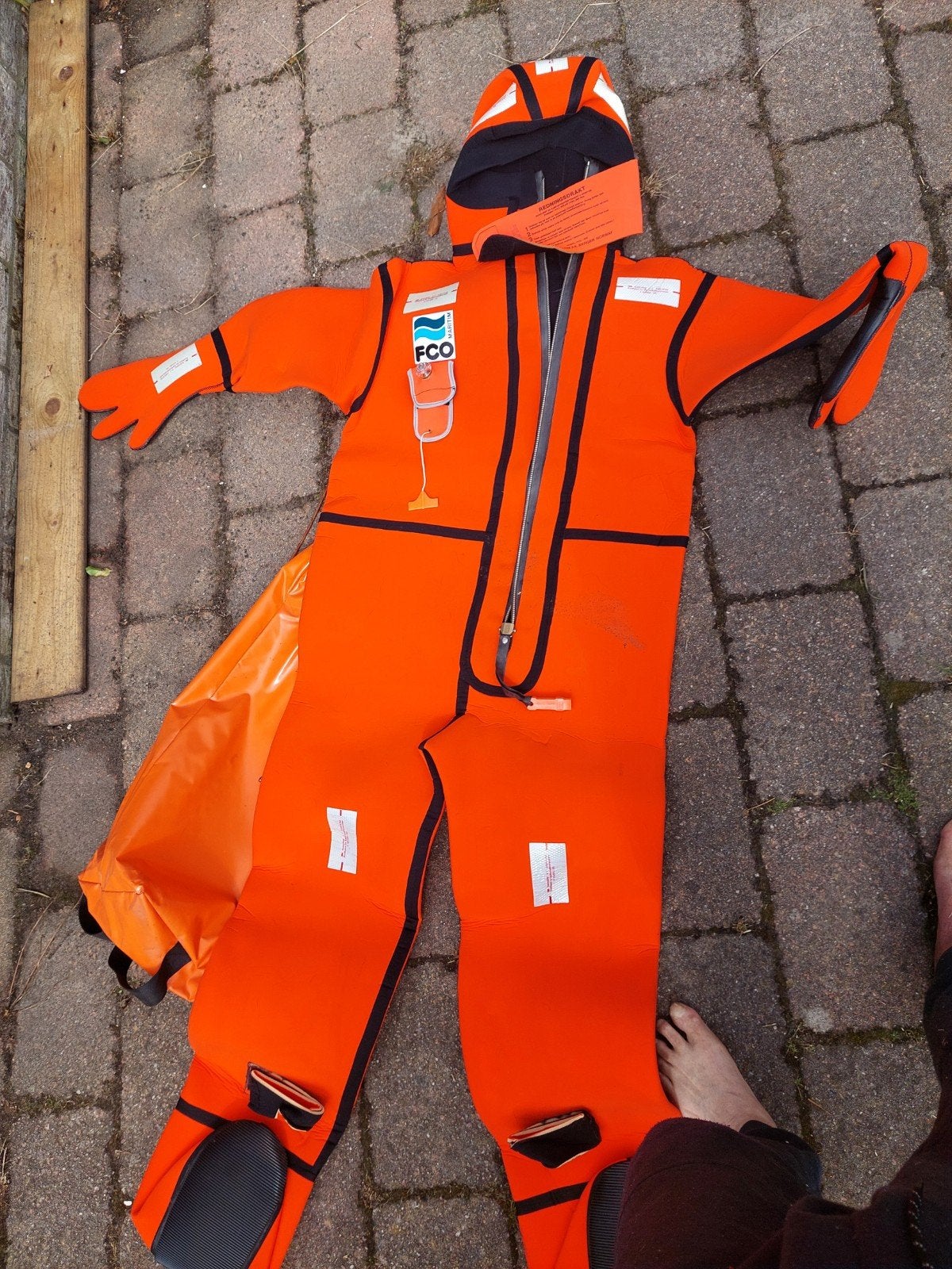 FSO survivalpak, SOLAS gekeurd., Watersport en Boten, Watersportkleding, Ophalen, FSO, Zo goed als nieuw, Dame of Heer