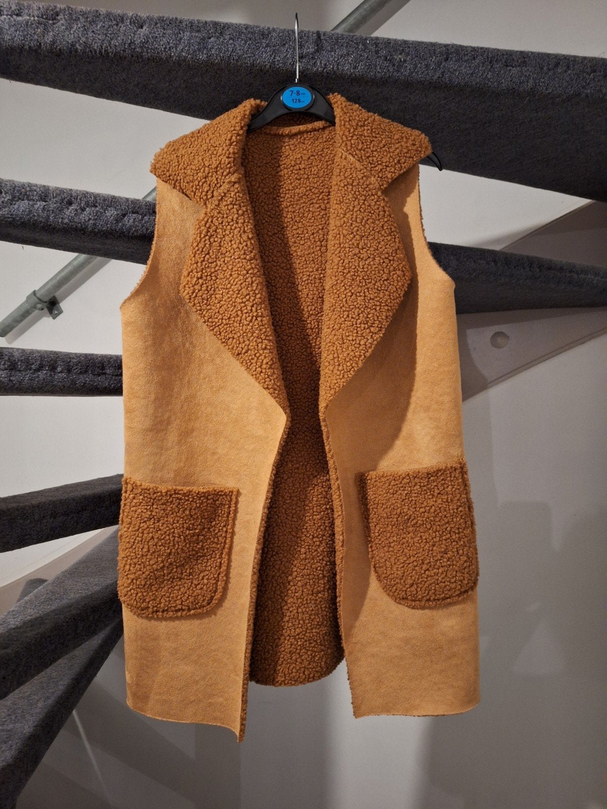 Mooie bruine teddy gilet - Maat L, Ophalen of Verzenden, Zo goed als nieuw, Maat 42/44 (L), Bruin