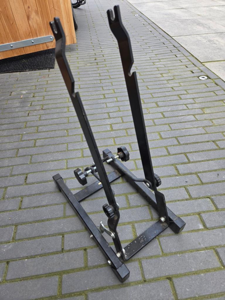 Wielrichter - Fietswiel Richtstandaard, Fietsen en Brommers, Ophalen, Gebruikt, Wielgereedschap