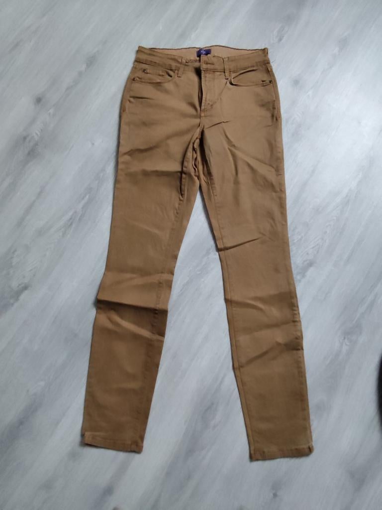Dames broek. Maat 40. Merk: NYDJ., Maat 38/40 (M), Bruin, Ophalen of Verzenden, Zo goed als nieuw