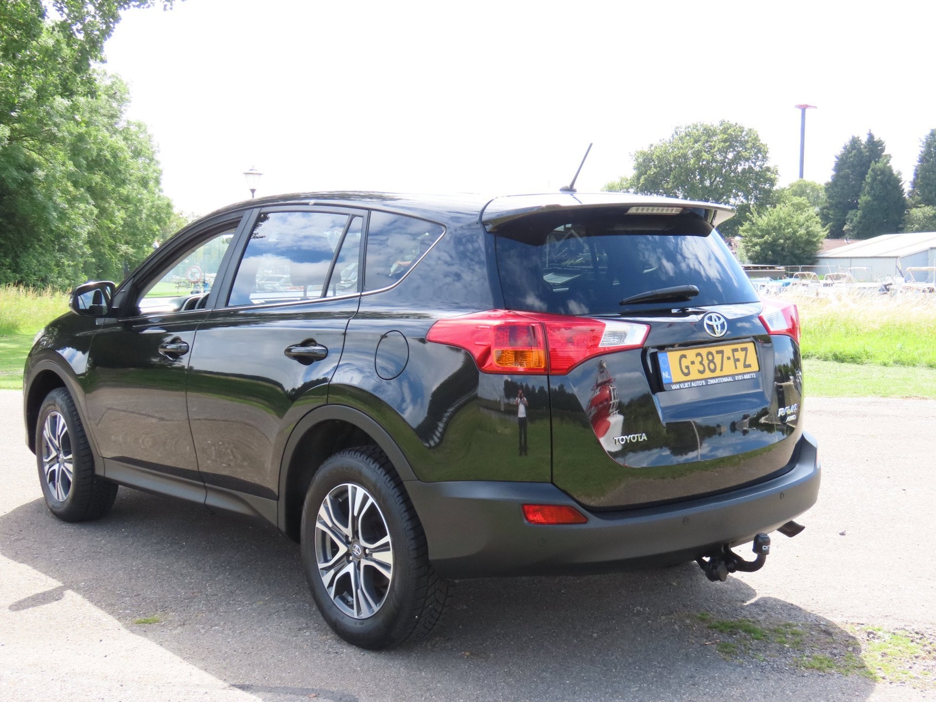 Toyota RAV4 2.0 Style 4WD *Navi *Camera *Dakje *Trekhaak *Cr, Automaat, Stof, Gebruikt, Zwart