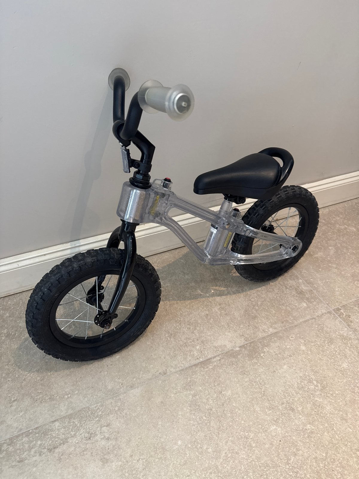 Loopfiets in nieuwstaat - met knipperende lampjes, Ophalen, Nieuw, Minder dan 16 inch